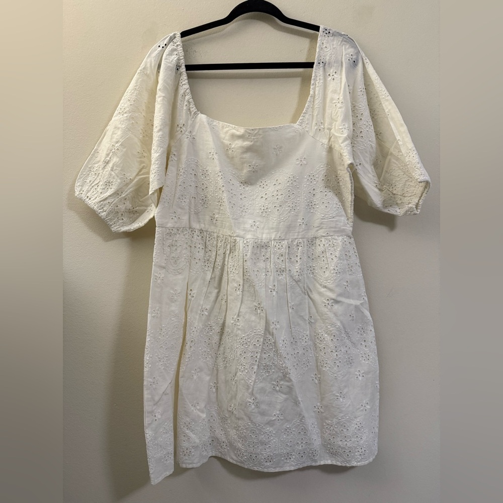 NWT Jennifer & Grace Puffy Sleeve Square Neck Eyelet Dress in White‎ - L
